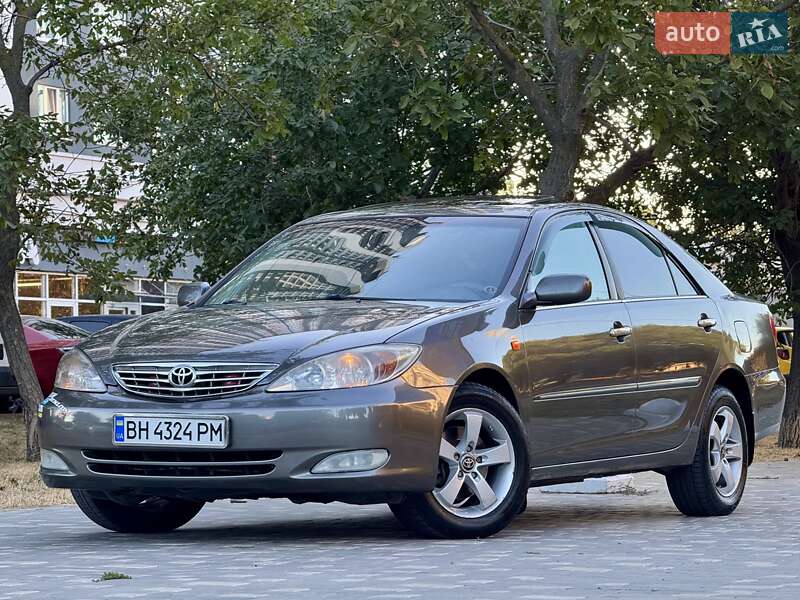 Седан Toyota Camry 2002 в Одесі