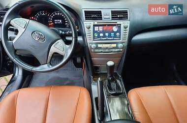 Седан Toyota Camry 2007 в Луцьку