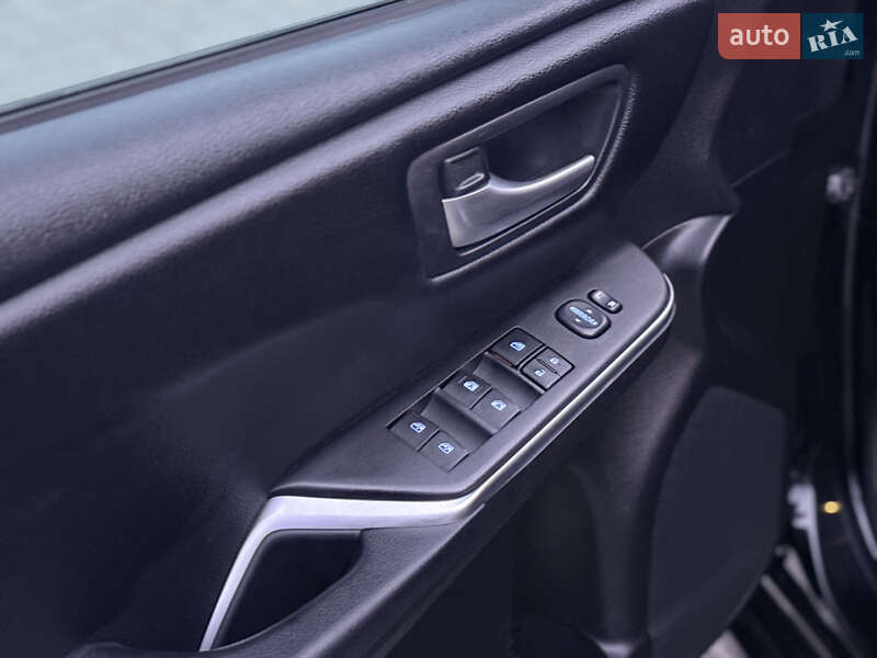 Седан Toyota Camry 2016 в Харькове фото 26 Седан Toyota Camry 2016 в Харькове