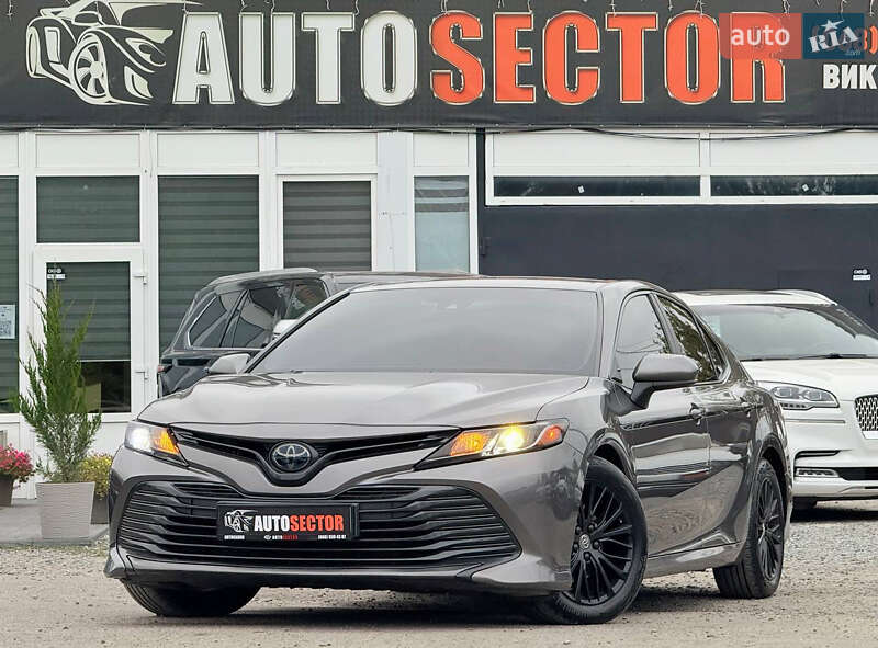 Toyota Camry 2018