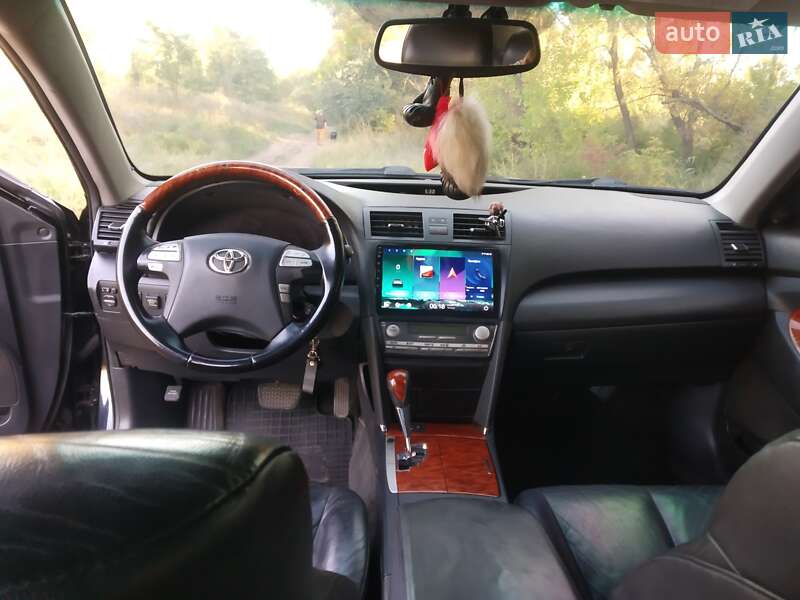 Седан Toyota Camry 2007 в Каменском