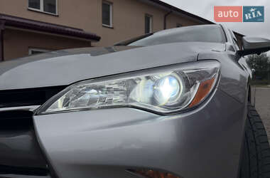 Седан Toyota Camry 2016 в Івано-Франківську