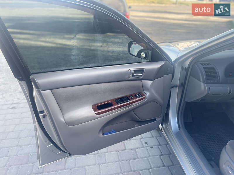 Седан Toyota Camry 2004 в Ковелі