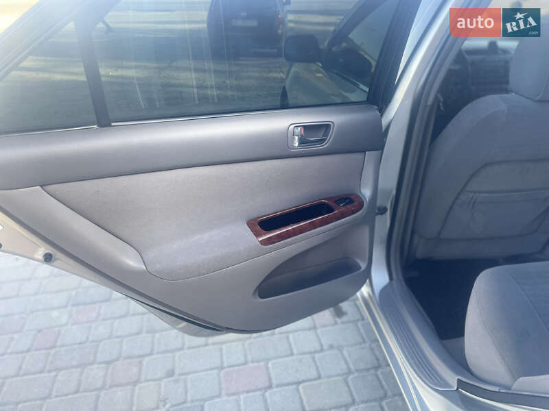 Седан Toyota Camry 2004 в Ковелі