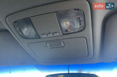 Седан Toyota Camry 2004 в 