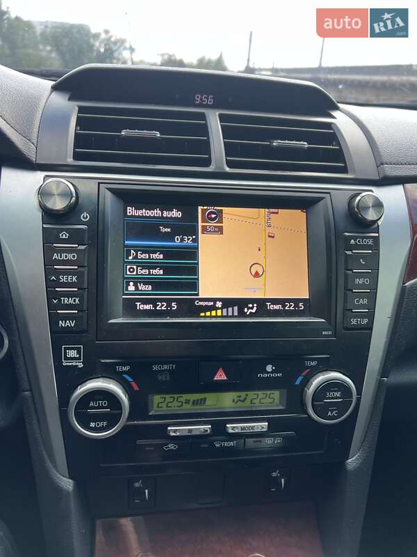 Седан Toyota Camry 2011 в Харкові