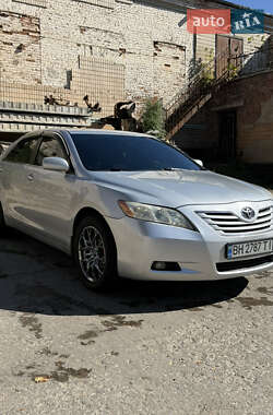 Седан Toyota Camry 2006 в Ананьеве