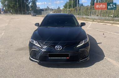Седан Toyota Camry 2021 в Кропивницком