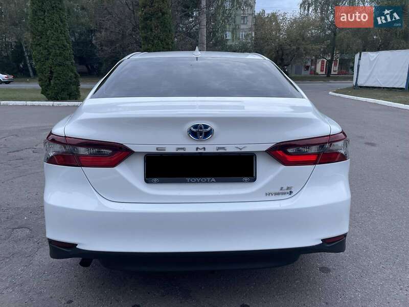 Седан Toyota Camry 2021 в Полтаві