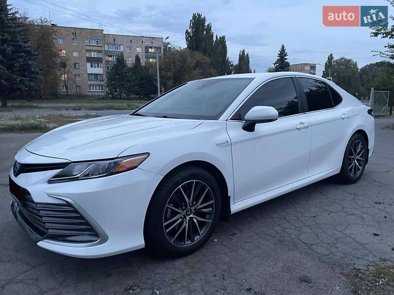 Седан Toyota Camry 2021 в Полтаві