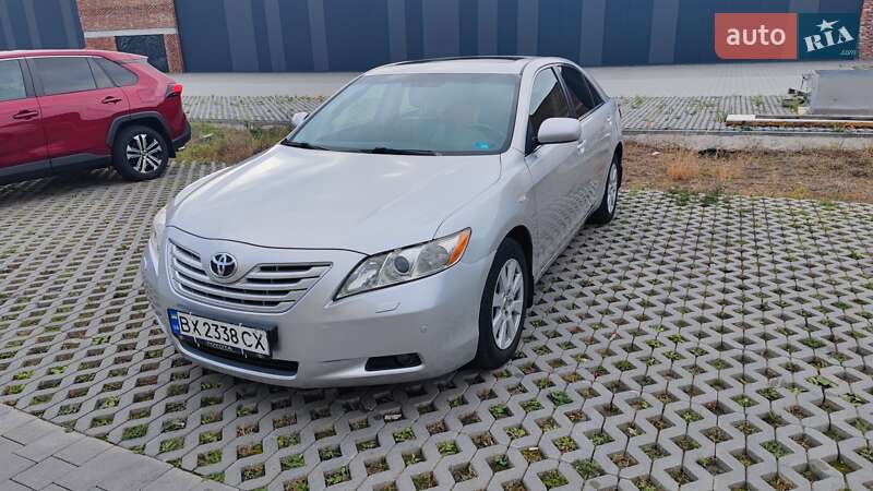 Седан Toyota Camry 2007 в Хмельницькому