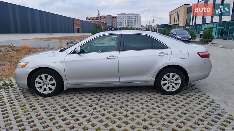 Седан Toyota Camry 2007 в Хмельницькому