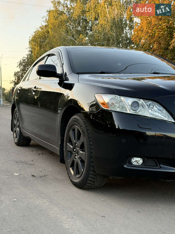 Седан Toyota Camry 2008 в Черкасах