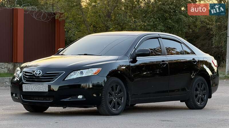 Седан Toyota Camry 2008 в Черкасах