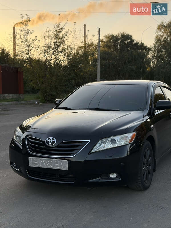 Седан Toyota Camry 2008 в Черкасах