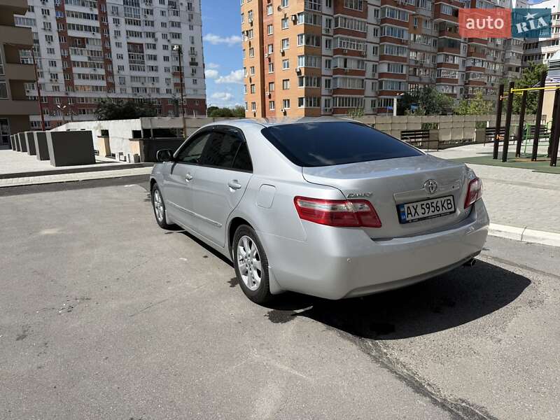 Седан Toyota Camry 2008 в Харкові