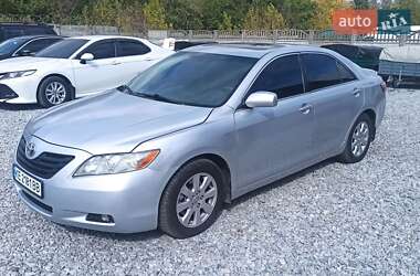 Седан Toyota Camry 2007 в Павлограді