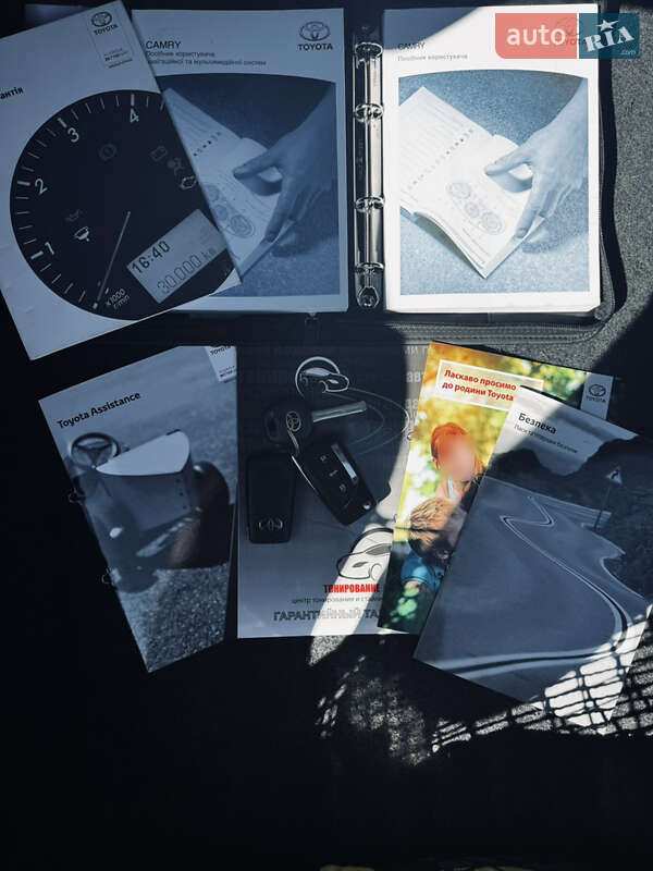 Седан Toyota Camry 2017 в Кривому Розі