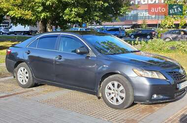 Седан Toyota Camry 2007 в Львове