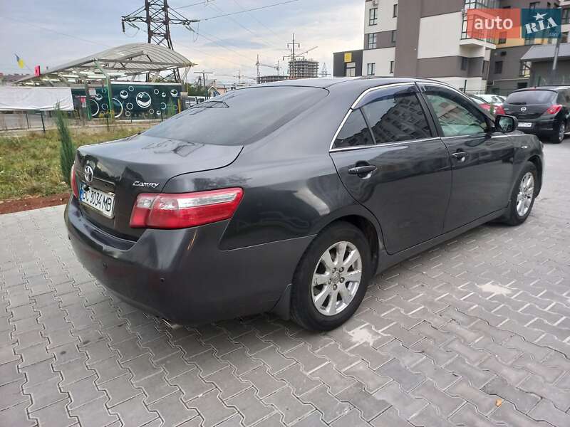 Седан Toyota Camry 2007 в Львові