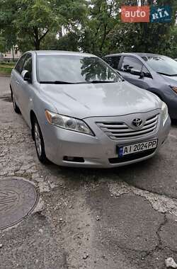 Седан Toyota Camry 2008 в Києві