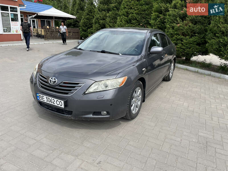 Toyota Camry 2007