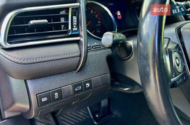 Седан Toyota Camry 2018 в 