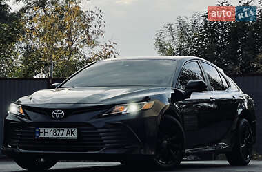 Седан Toyota Camry 2021 в 