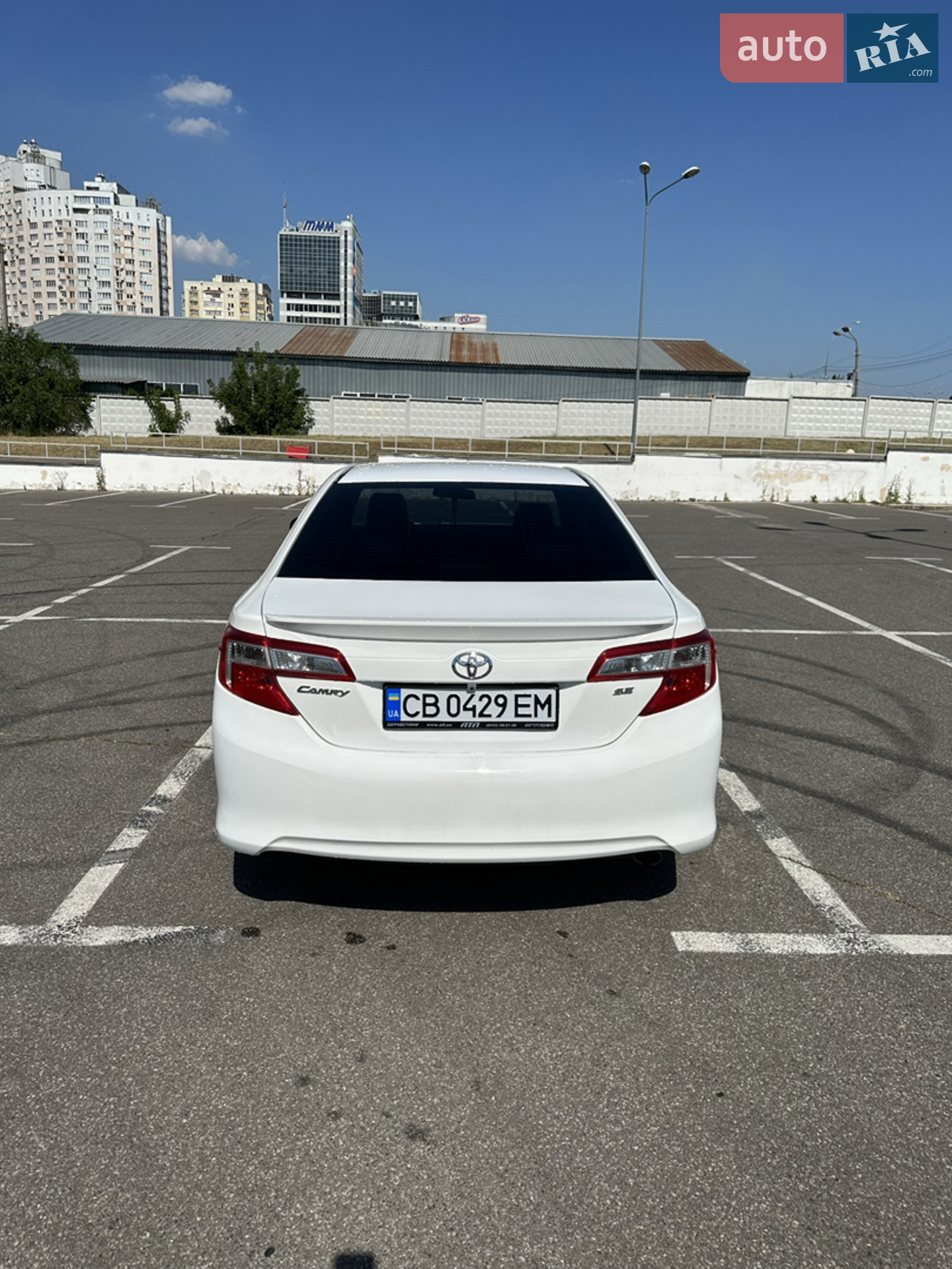2013 Toyota Camry - мініатюра 6