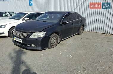 Седан Toyota Camry 2011 в Днепре