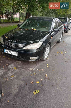 Седан Toyota Camry 2005 в Виннице