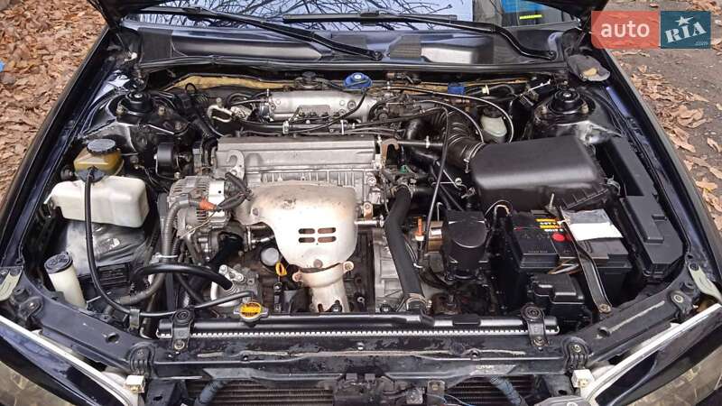 Седан Toyota Camry 2000 в Одесі