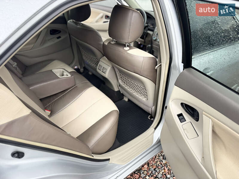 Седан Toyota Camry 2008 в Киеве фото 11 Седан Toyota Camry 2008 в Киеве