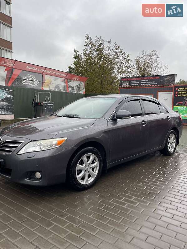 Седан Toyota Camry 2010 в Полонном фото 7 Седан Toyota Camry 2010 в Полонном