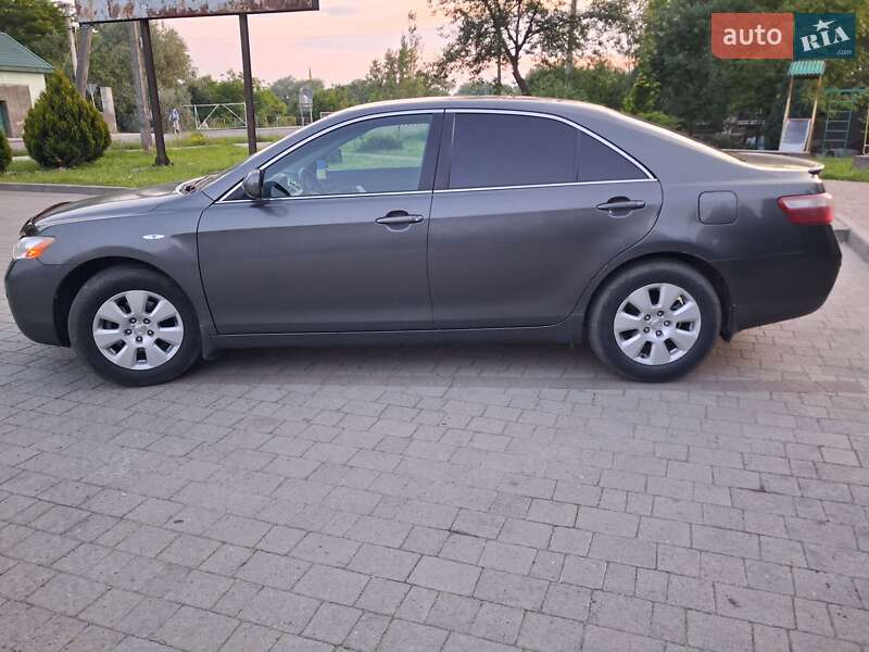 Седан Toyota Camry 2006 в Жидачові
