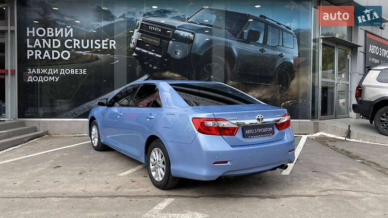 Седан Toyota Camry 2012 в Одессе