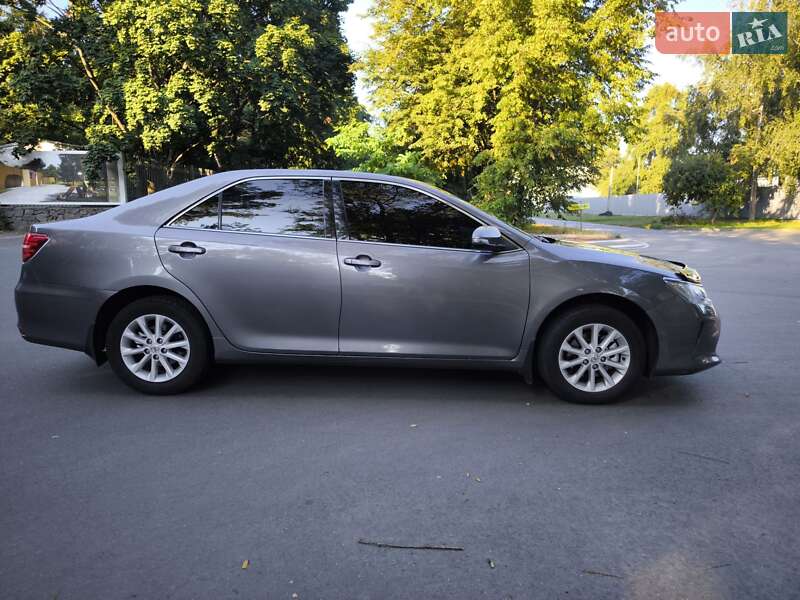 Седан Toyota Camry 2016 в Києві фото 15 Седан Toyota Camry 2016 в Києві