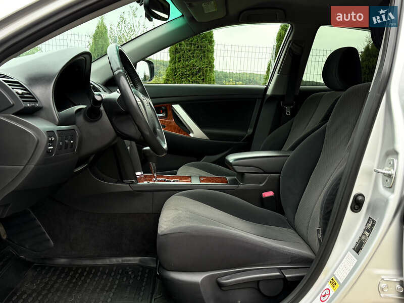 Седан Toyota Camry 2008 в Львове фото 23 Седан Toyota Camry 2008 в Львове