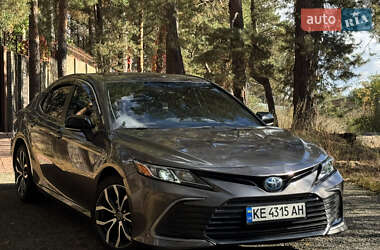 Седан Toyota Camry 2021 в Киеве