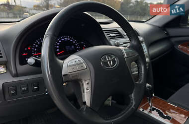 Седан Toyota Camry 2011 в 