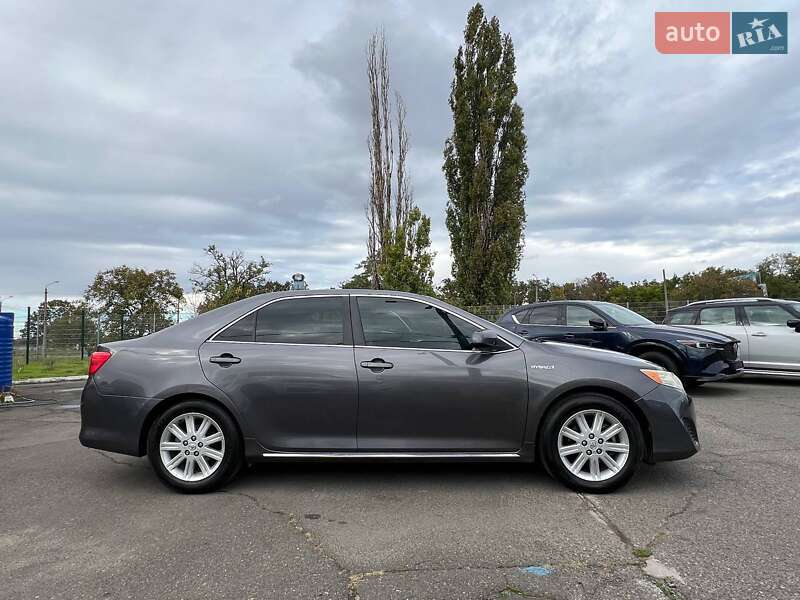Седан Toyota Camry 2013 в Одесі