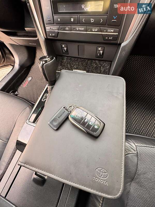 Седан Toyota Camry 2016 в Днепре фото 8 Седан Toyota Camry 2016 в Днепре