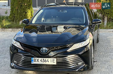 Седан Toyota Camry 2020 в 