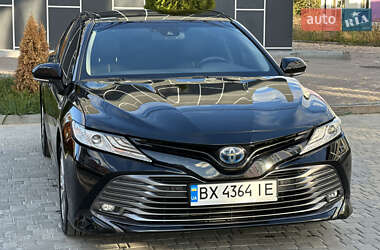 Седан Toyota Camry 2020 в 
