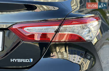 Седан Toyota Camry 2020 в 