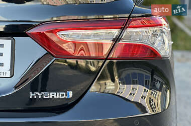 Седан Toyota Camry 2020 в 