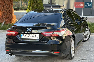 Седан Toyota Camry 2020 в 