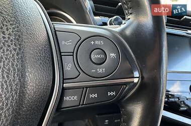 Седан Toyota Camry 2020 в 
