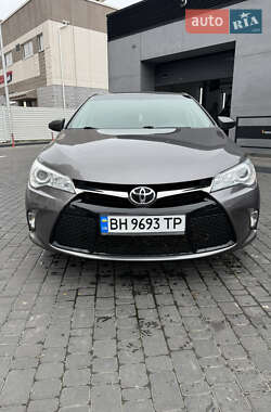 Седан Toyota Camry 2016 в Одессе