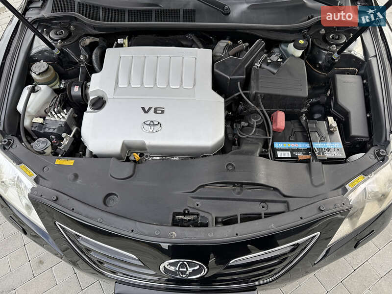 Седан Toyota Camry 2008 в Кременце фото 57 Седан Toyota Camry 2008 в Кременце